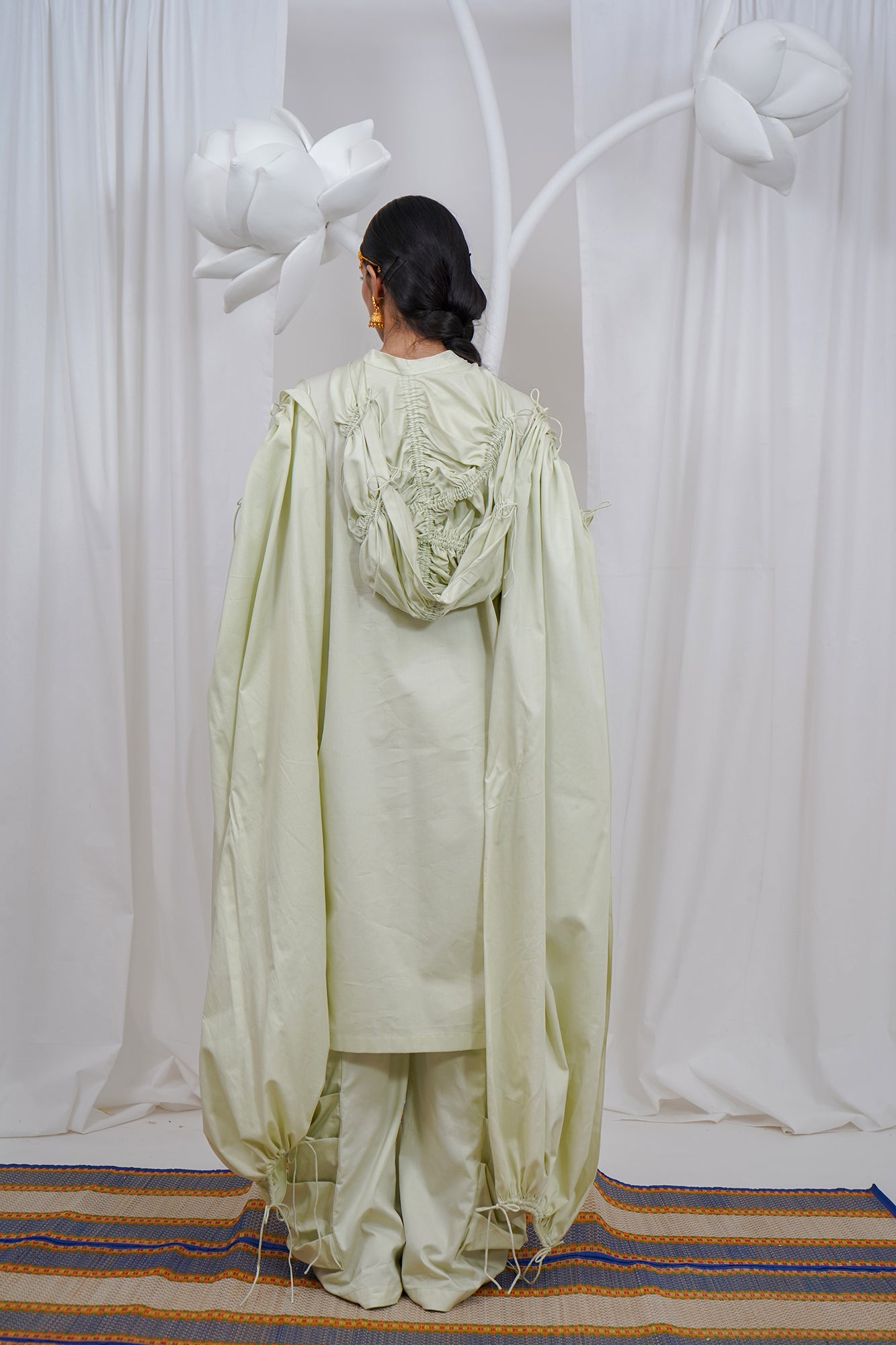 Gathered hoodie kurta set