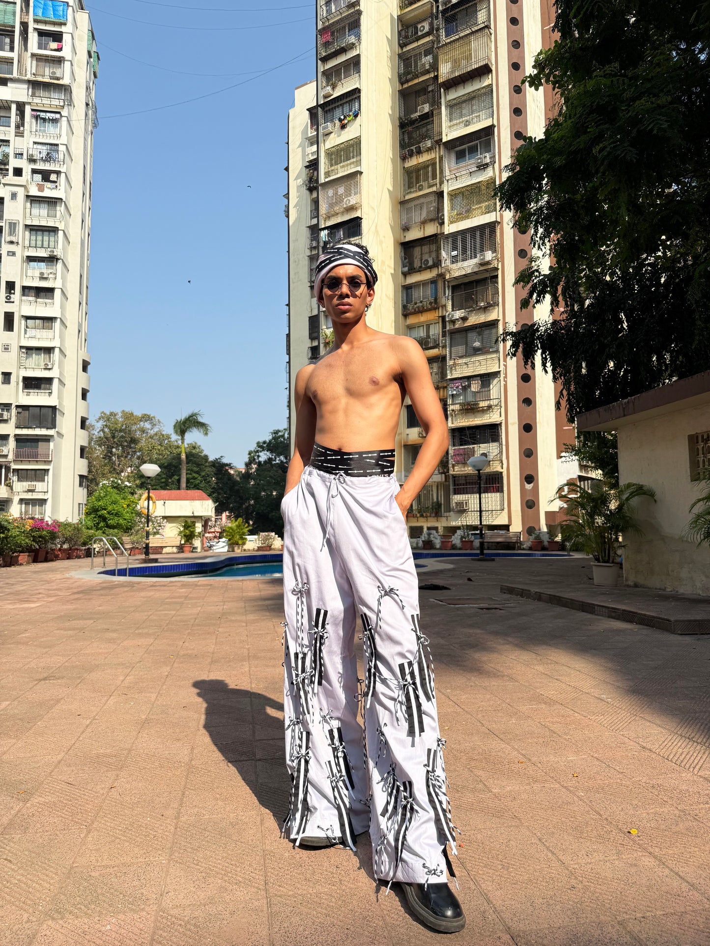 Tie-up fringed trouser