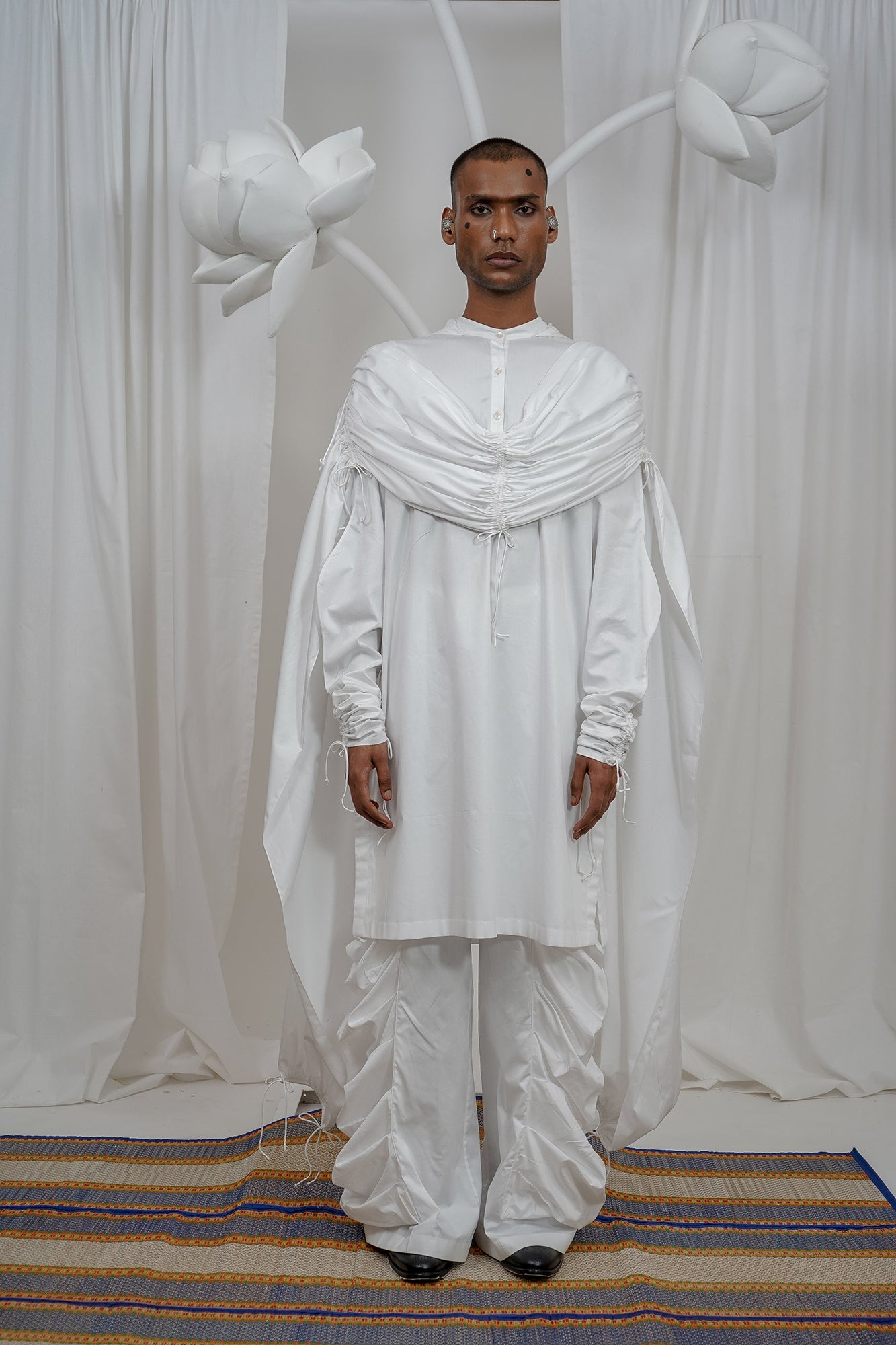 Gathered hoodie kurta set