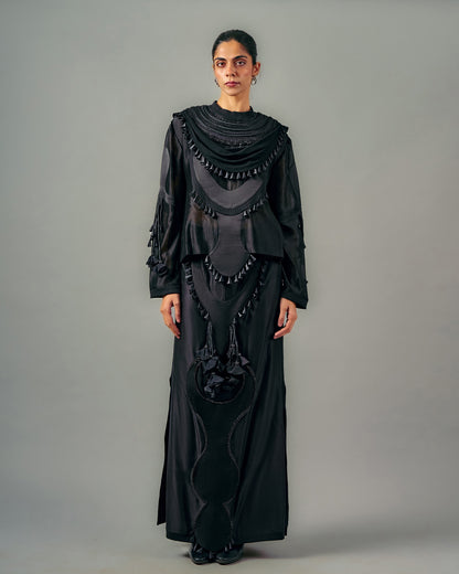 Quilted necklines drape top + Ornament patch skirt set