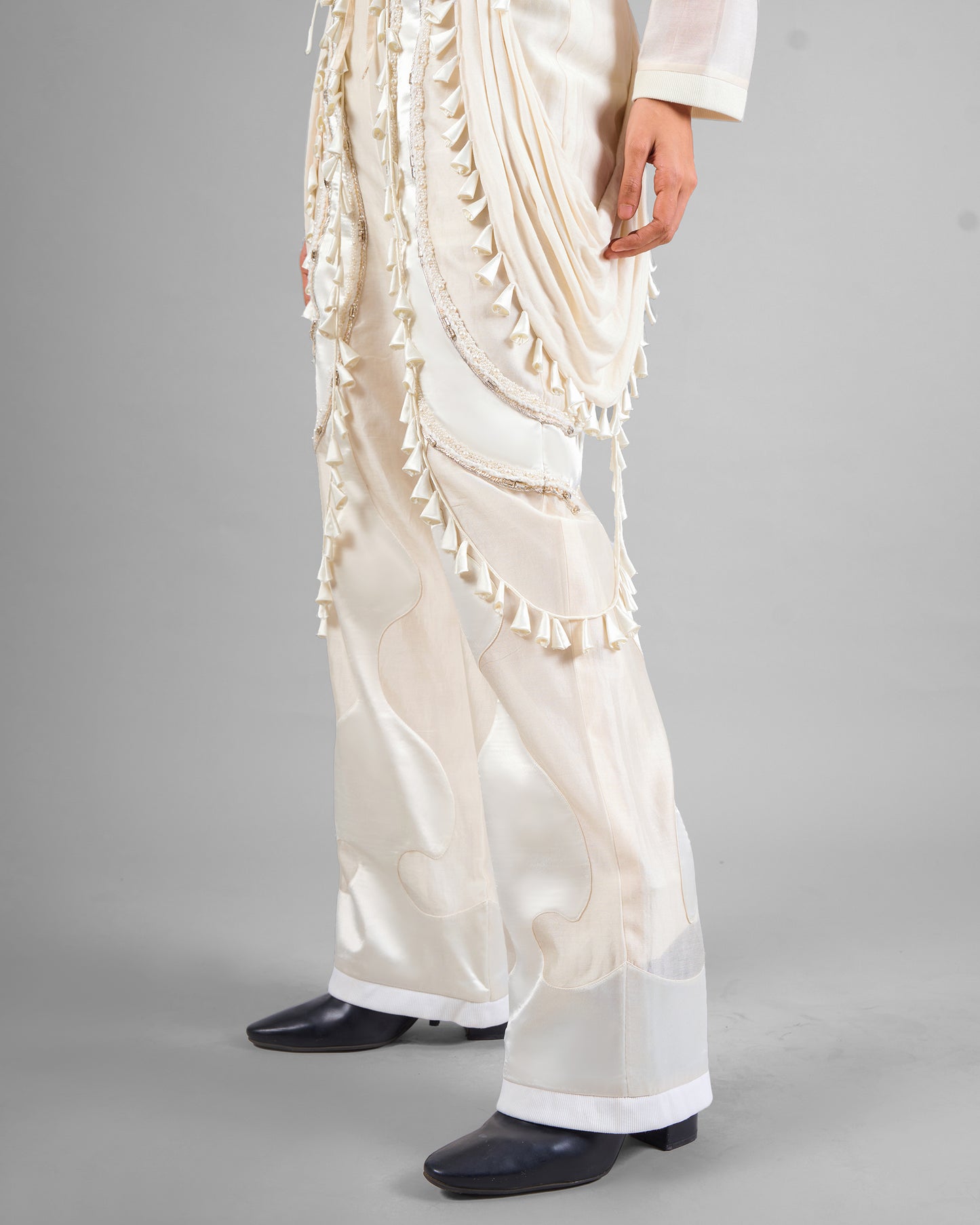 Cord fringe top + Drape tassel trouser set