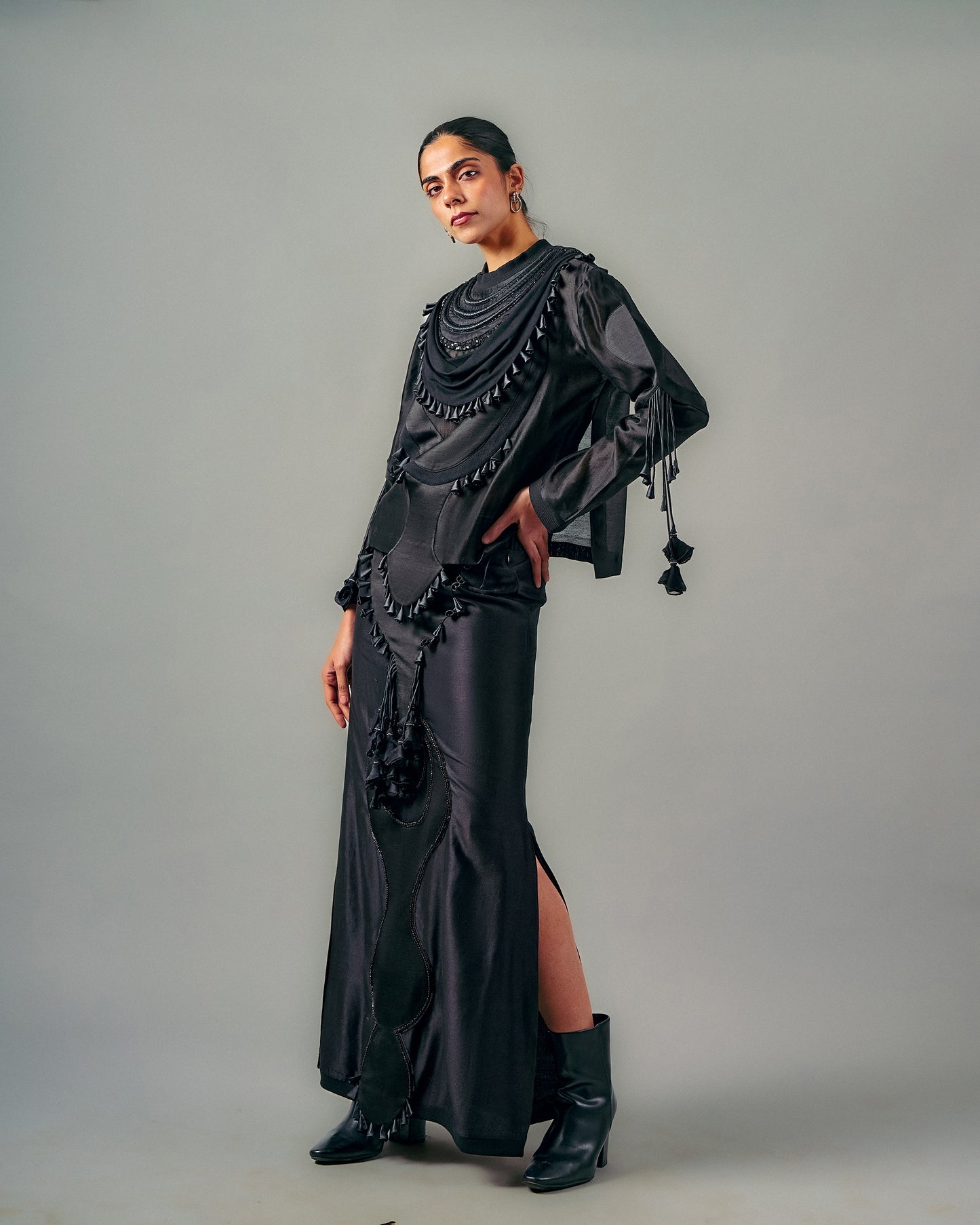Quilted necklines drape top + Ornament patch skirt set