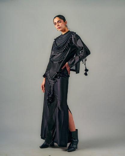 Quilted necklines drape top + Ornament patch skirt set