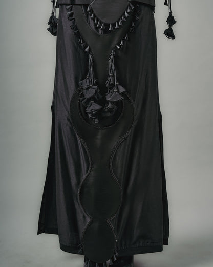 Quilted necklines drape top + Ornament patch skirt set